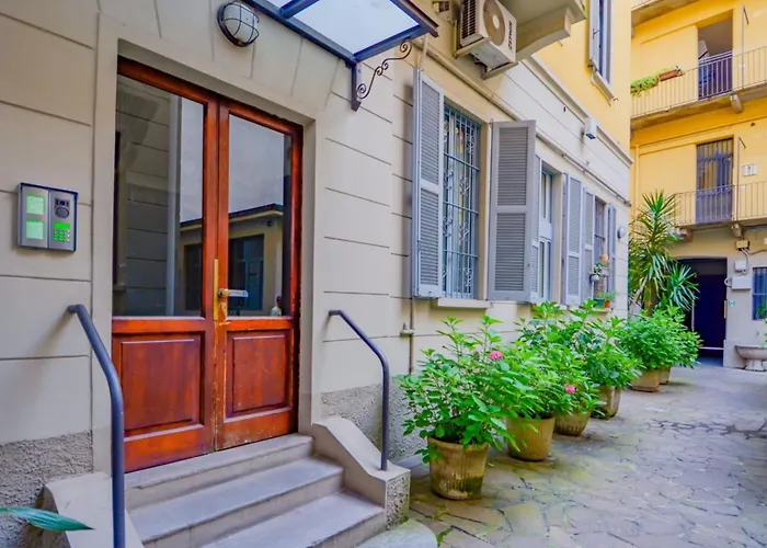 Navigli-M2 - Apartment With Work Space